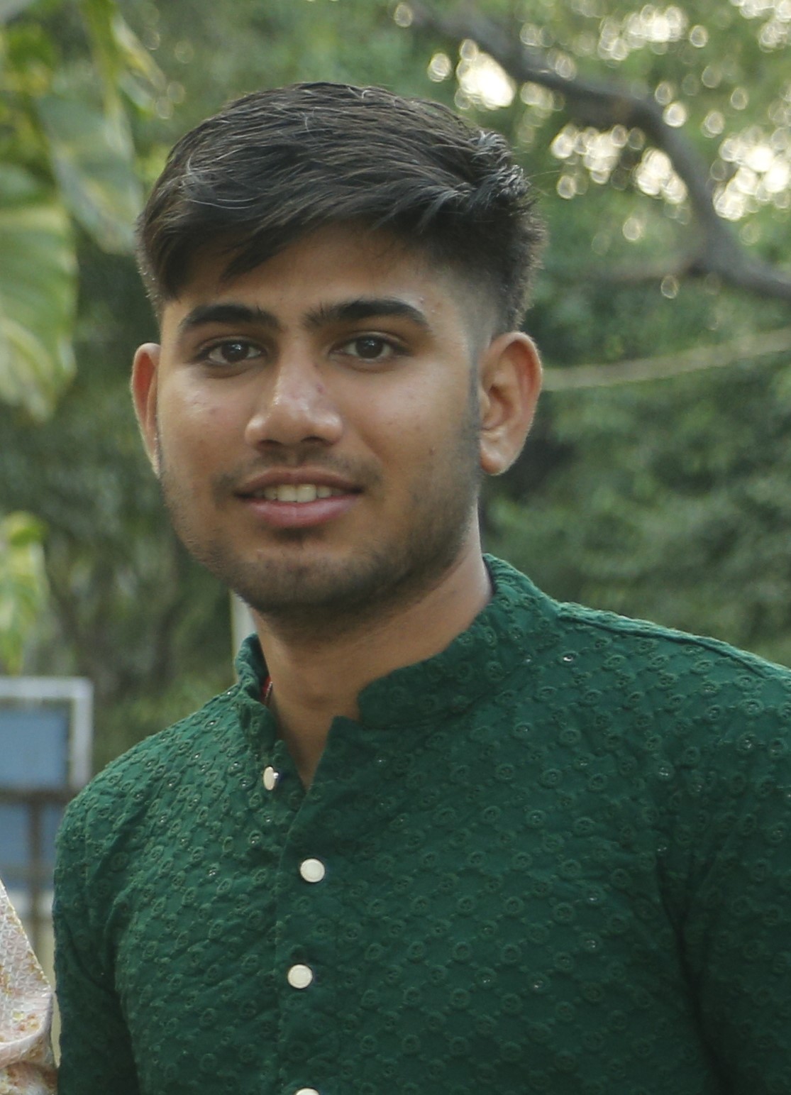 सदस्य 3